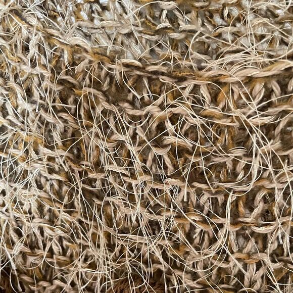 UNIQUE VINTAGE SWEATER!   - Picture 5 of 7